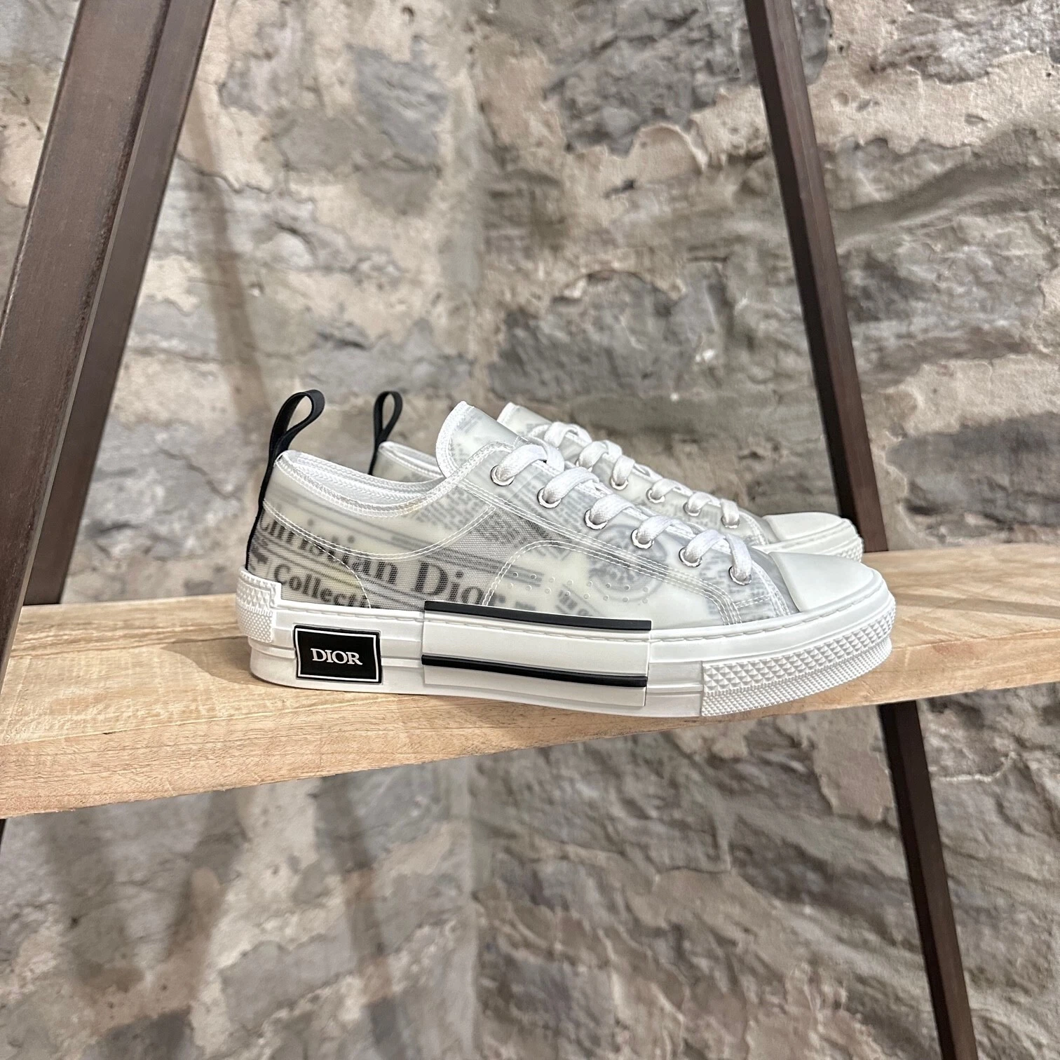 Dior B23 X Daniel Asham Newspaper Print White Low top Sneakers   40 IT   7 US