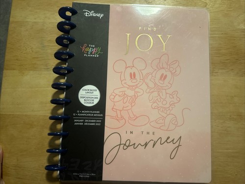 The Happy Planner 2022 Disney Mickey & Minnie Mouse Find Joy I. The Journey New