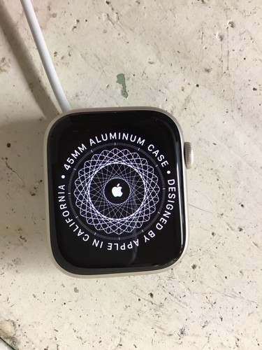 Apple Watch Series 9 45mm Starlight Al Star SB M/L GPS A2980 Excellent Condition - Zdjęcie 2 z 10