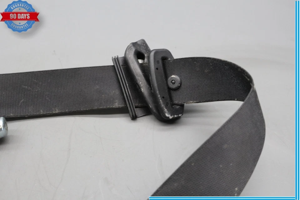 06-12 Cinturón de seguridad trasero derecho Mercedes W164 ML63 AMG ML320 negro OEM Foto 3 de 4