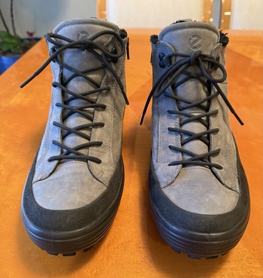 Ecco Men s Size 11-11.5 EUC 45 Soft 7 Black Gray GoreTex Waterproof Boots EUC