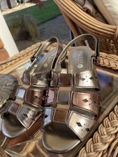 Pavers Ladies Sandals , Size 5 , Wide Fit , Brand New . Metallic Gold / Bronze