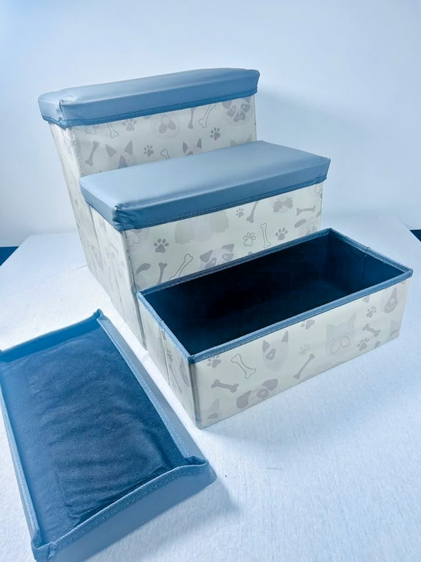 Portable 🐾 Foldable Pet Ramp 🐾 Stairs for Dogs & Cats (3-Tier) 🐾 Wipeable 🐾-