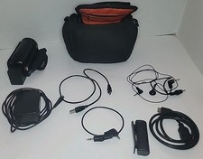 Canon Camcorder Canon VIXIA HF R800 With Accessories Power Adapter And Case