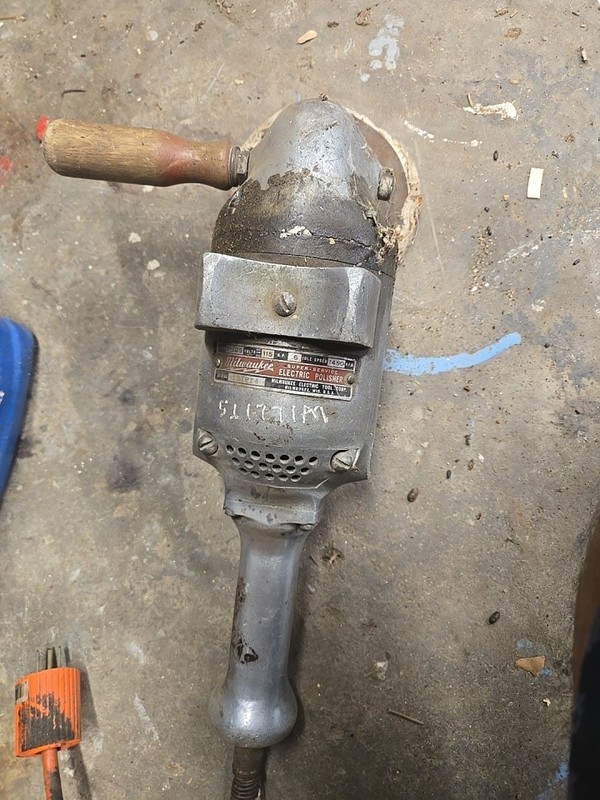 Vintage Milwaukee 6hp Polisher