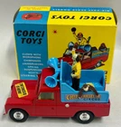 VGC Vintage Corgi 487 Circus Land Rover Chipperfields Toy Model Car W/Box (P)