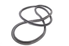 MERCEDES X166 GLS350d 2017 RHD Heckklappe Kofferraumdeckel Dichtung Gummileiste