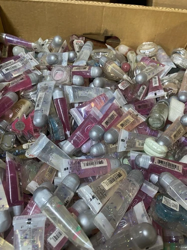 Caboodles Glitter Lip Gloss LOT OF 10 Assorted Flavors Lip Style New Sealed