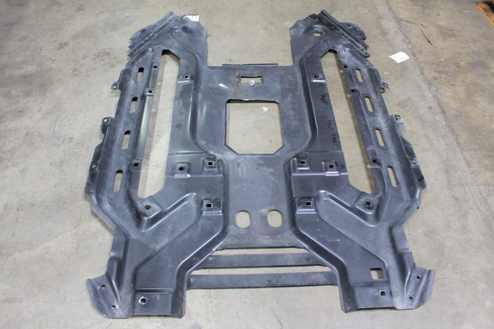 Maserati GranCabrio, Main Lower Under Tray, Used, Scratches, P/N 400821022
