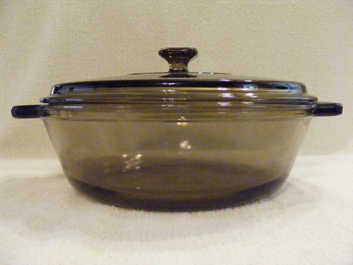 8) ANCHOR HOCKING 2 Qt. SMOKEY GRAY CASSEROLE WITH LID AND 1 Qt. MIXING BOWL - Picture 6 of 11