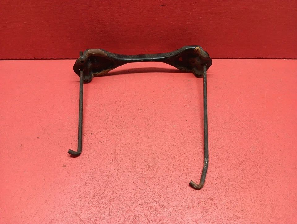 Soporte de sujeción de batería Toyota Lexus 2003-2012 7448126020 Foto 2 de 4