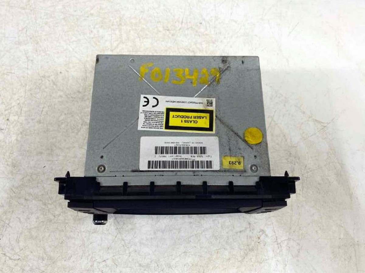 ラムコページ 2009-2010 Dodge Ram 1500 2500 Pickup Radio AM/FM CD Player