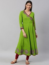 Green Cotton Slub Angrakha Kurta, Patch Work, V Neck  3/4th Sleeves