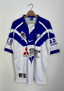 【希少・良品】NRL カンタベリー・ブルドッグス 公式 ユニフォーム Nike 25+ Canterbury Bulldogs Jersey for sale | Updated Oct 2026