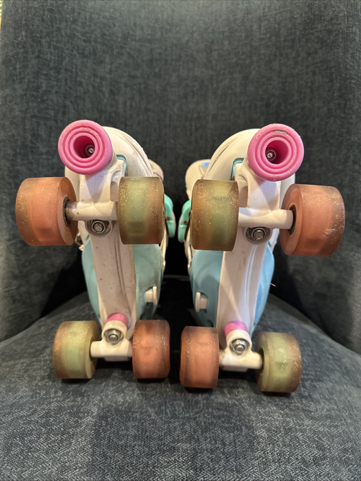 Sulifeel Roller Skates Size 13-3 Medium Kids Adjustable Light Up Wheels - Used