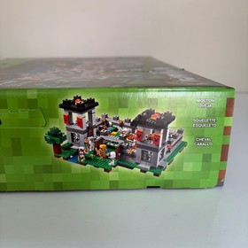 Lego Minecraft The Fortress 21127 Brand New Unopened Set Steve Skeleton Minifigs