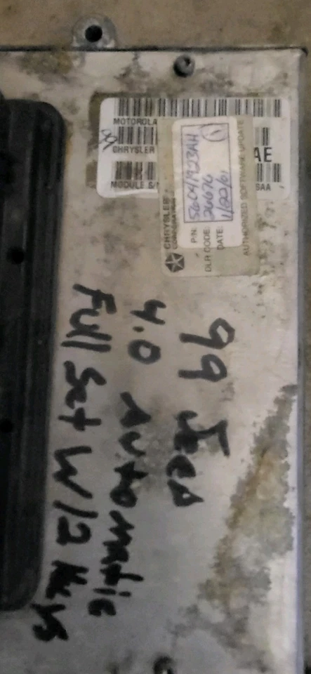 📦1999 Jeep Grand Cherokee 4.0L 05018189 ECU PCM ECM Motor Computador Plug & Play - Imagem 2 de 3