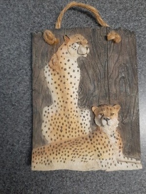 Cheetah Couple Hanging 3D Resin Wood Textured Wall Plaque - 7.5'' x 5.75''