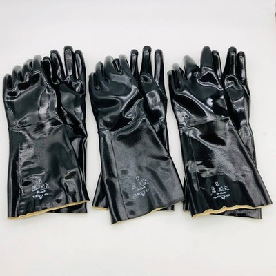 Showa 6797-10 Chemical Resistant Gloves Size 10/Large Neoprene Gauntlet 3 Pairs