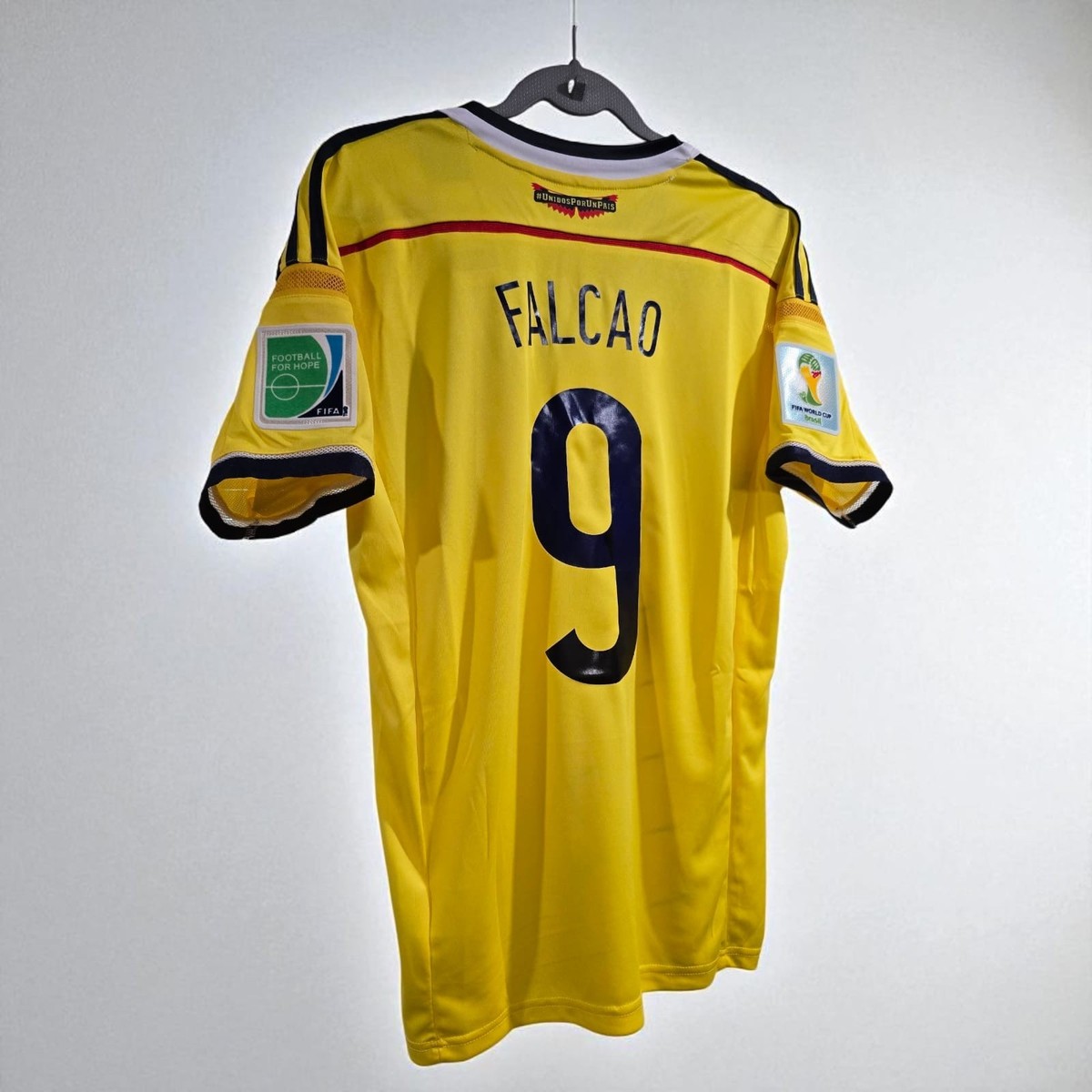 COLOMBIA Home - FALCAO # 9 - World cup Brazil 2014 - XL (Run Small