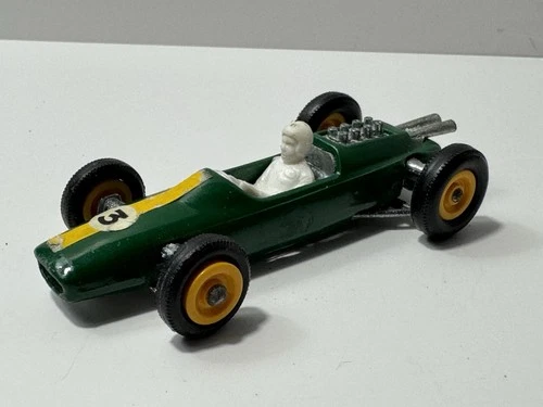 Vintage Matchbox Lesney No. 19 Lotus Racing Car - Green 1966 Formula 1