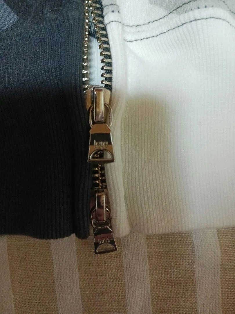 A BATHING APE (BAPE) Felpa con cappuccio zip uomo A BATHING APE QUARTIERI taglia S usata buone condizioni Giappone