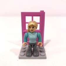 MEGA BLOKS CONSTRUX RARE BLUE GIRL MINI FIGURE W/ BLONDE HAIR GENUINE FROM SET