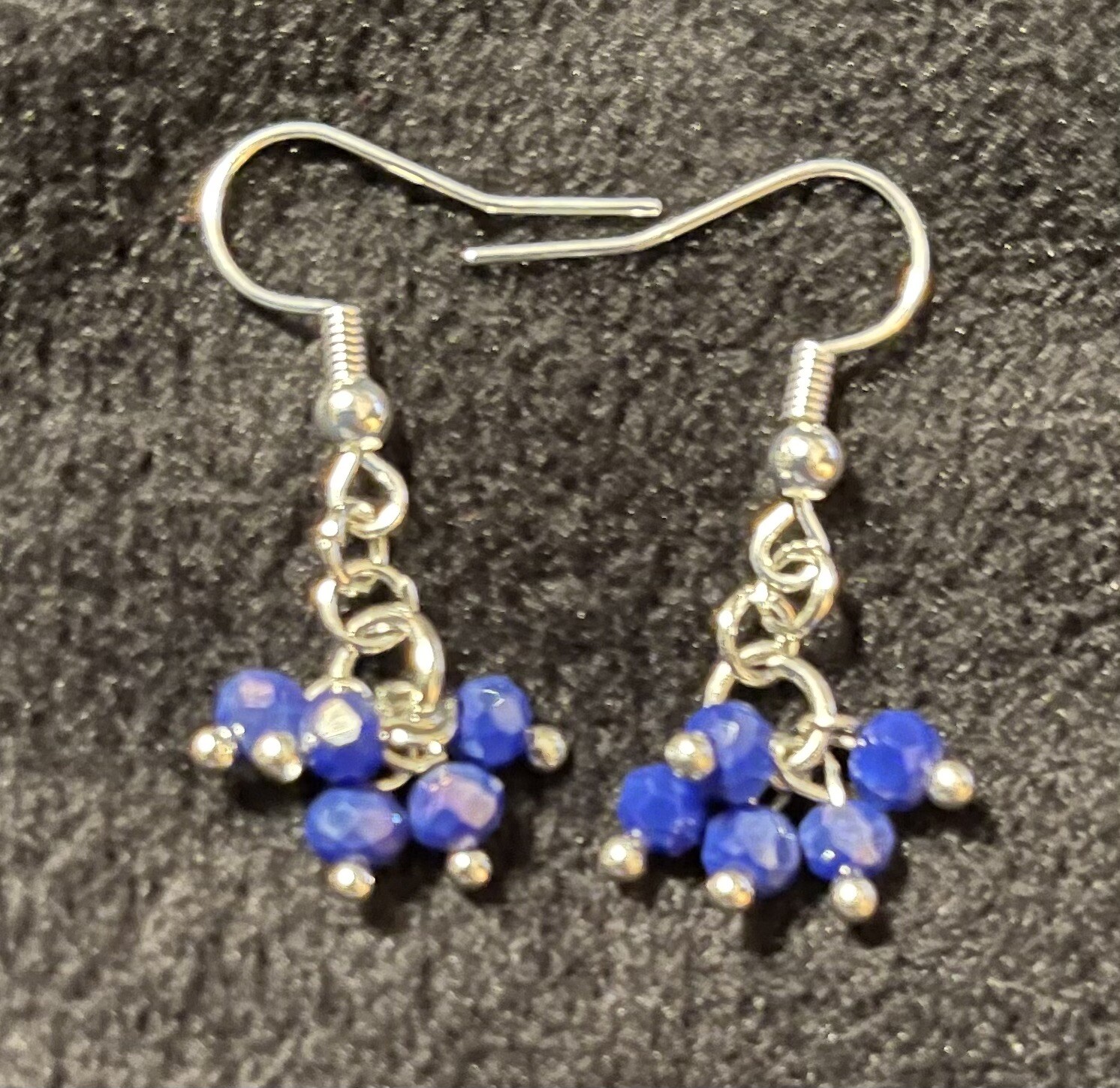 Stylish Dangle Earrings for Women – Trendy & Elegant Jewelry-image