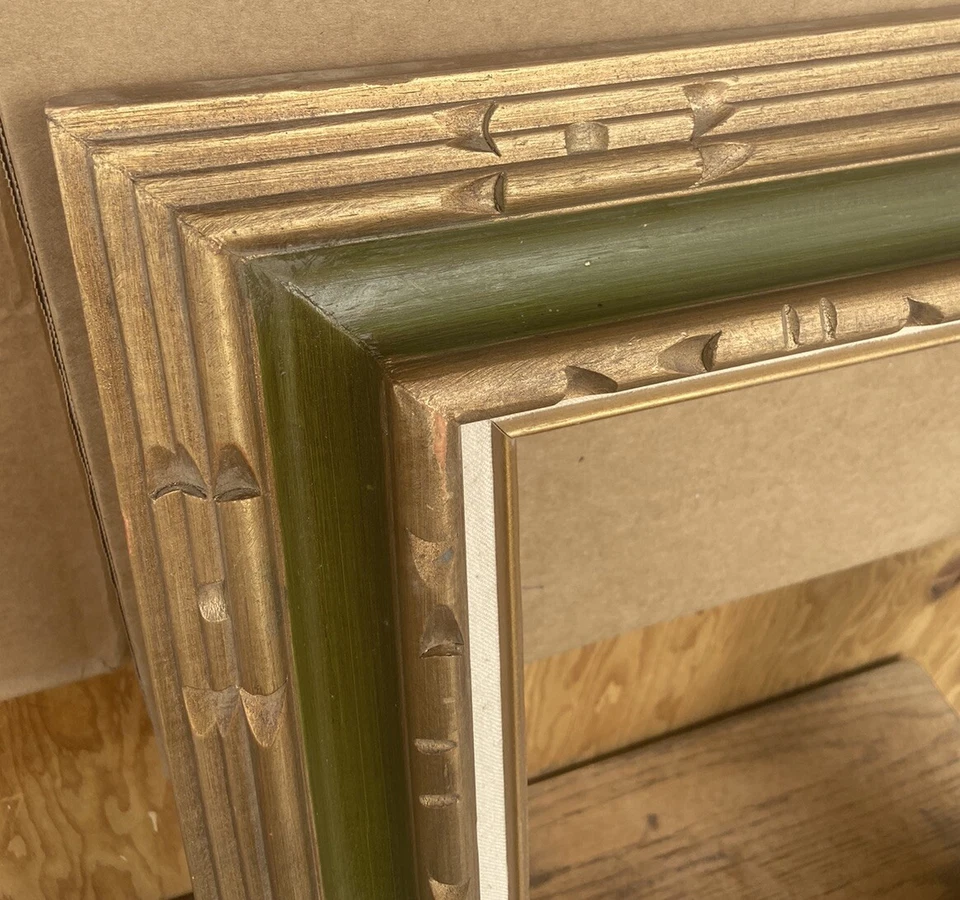 "ANTIGUO MARCO DE FOTOS ARTESANALES NOUVEAU DE LINO DORADO VERDE TALLADO ORO 18""x22""" Foto 2 de 3