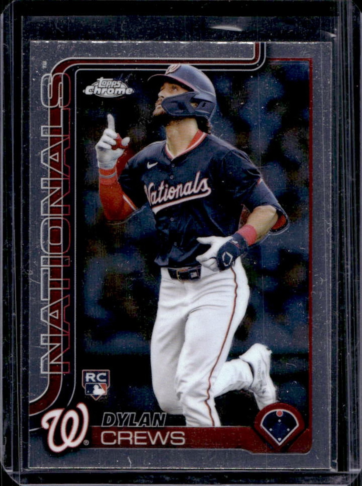 2025 Topps Chrome Dylan Crews RC Rookie #146 Nationals