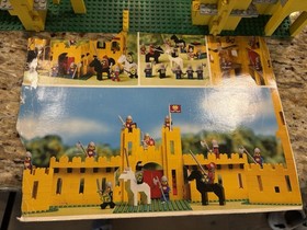 LEGO Yellow Castle 375/6075- Incomplete