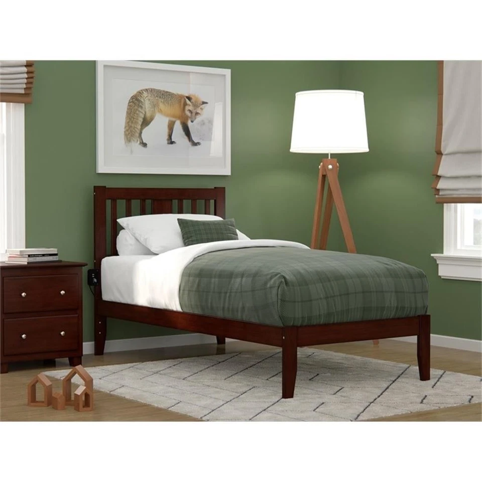 Cama de madera maciza de doble husillo AFI Tahoe con cargador USB en nogal Foto 2 de 4