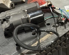 Evinrude E-tec BRP Tilt And Trim Pump  5009035