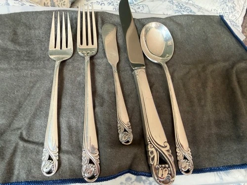 International Spring Glory Sterling Silver Fork 7-1/4"