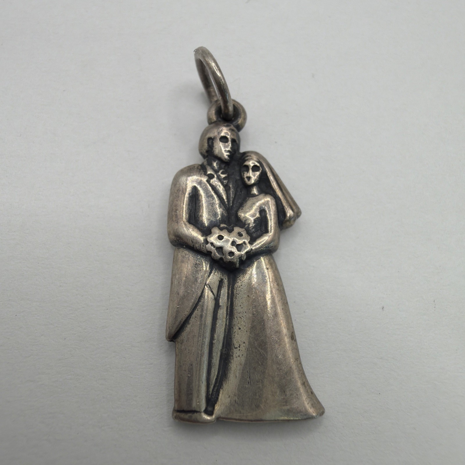 Retired James Avery Sterling Silver Wedding Couple Bride Groom Pendant 4.2g