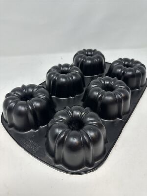 NORDIC WARE Mini Bundt Fluted Muffin 12 Mini Cakes Non Stick Aluminum  Lot