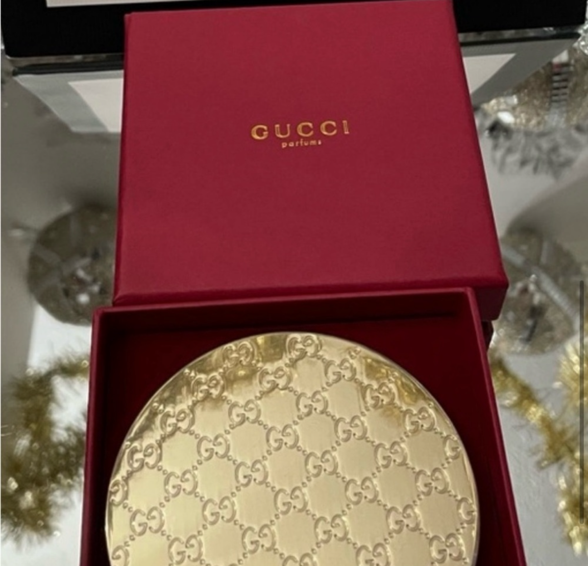 NIB Gucci GG Pattern Gold Colored Double Compact Mirror | eBay