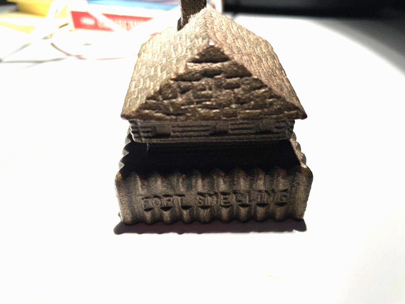 VINTAGE MINIATURE METAL BUILDING CAST IRON PAPERWEIGHT FORT SNELLING MINNESOTA