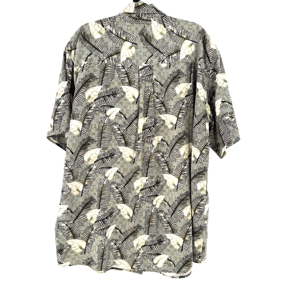 Camisa hawaiana Shaver Lake grande y alta 100 % seda para hombre 1XLT gris palmeras tropicales Foto 2 de 4