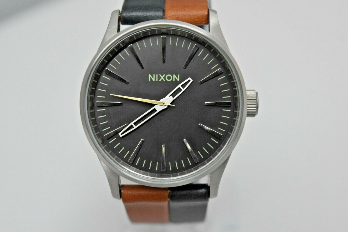New Nixon Sentry 38 Leather Brown Navy A377 1957-00 $150 Watch | eBay