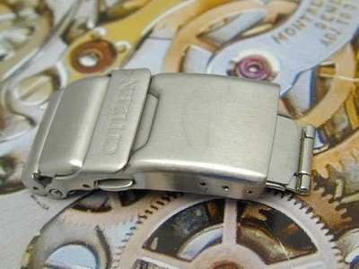 CITIZEN DOUBLE LOCKING FOLD OVER STAINLESS STEEL