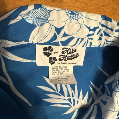 Hilo Hattie Vintage Hawaiian Short Sleeve Button Up Shirt Blue Floral medium - Picture 2 of 6