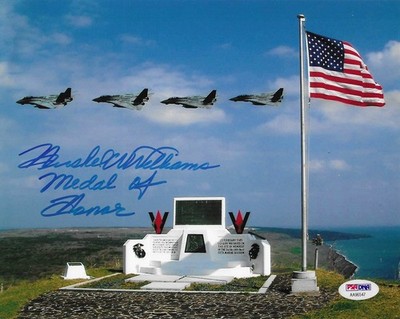 Hershel Williams Signed 8x10 Photo Autographed PSA/DNA COA Medal Honor Iwo Jima