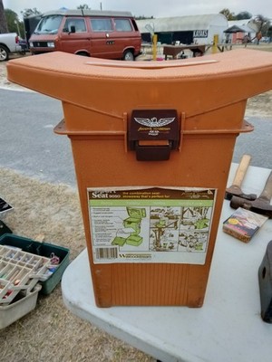 Vtg Fenwick Woodstream 9050 Sports Seat, Tackle Box, Foam Cooler & Sticker