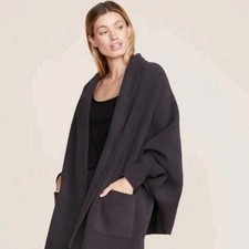 BAREFOOT DREAMS CC Blanket Wrap Carbon One Size NEW W/TAGS -MSRP 148 - 50 OFF