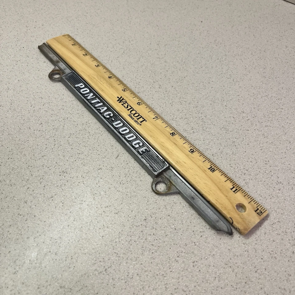 Pontiac Dodge emblema vintage parrilla capó parachoques decoración garaje Foto 2 de 4