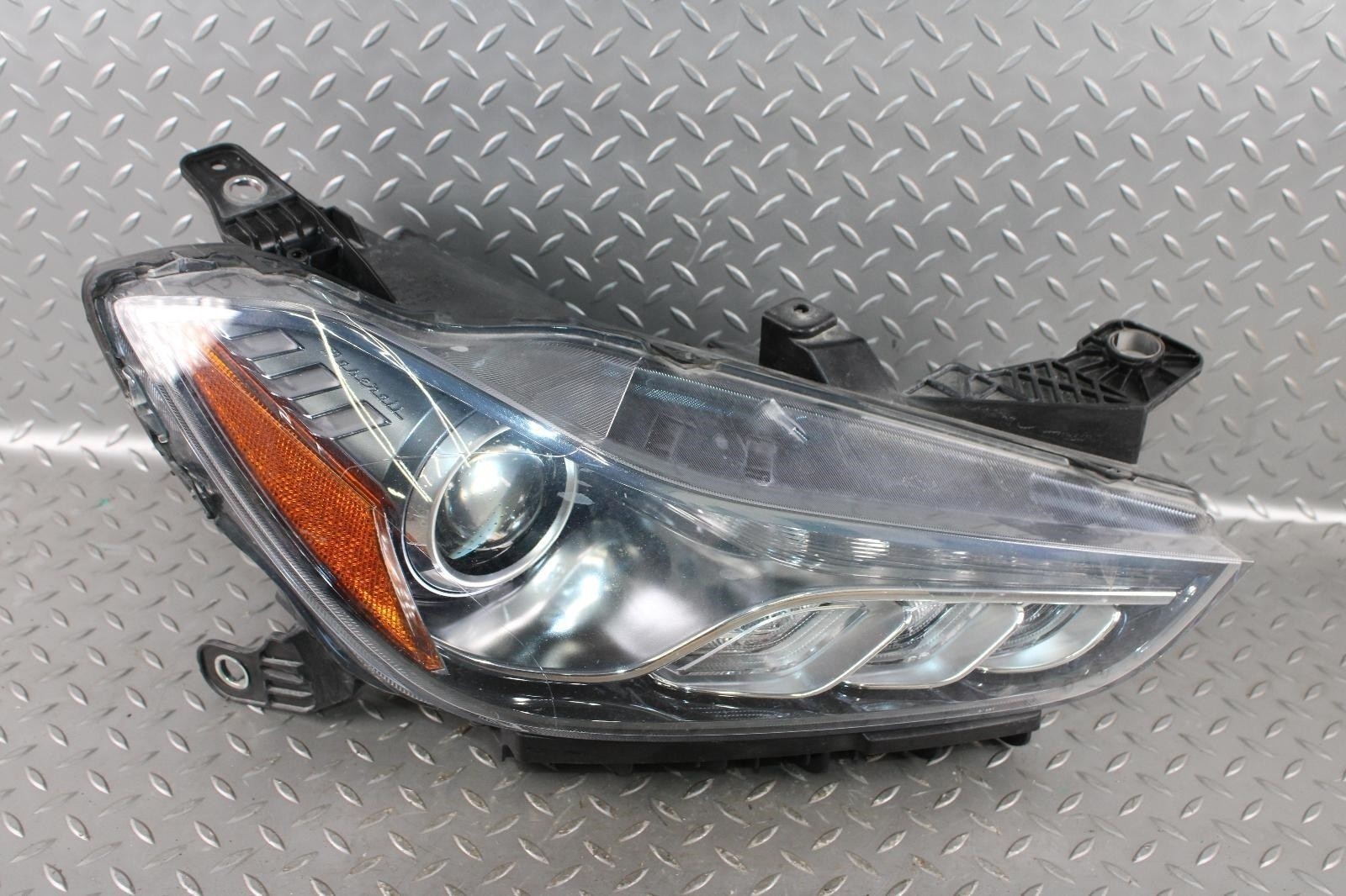 18-20 Ghibli Passenger Right RH Headlight Head Light Lamp Lens OEM Factory WTY