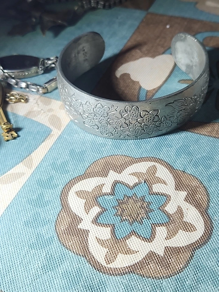 Vintage Pewter Cuff Bracelet - Image 3 of 4