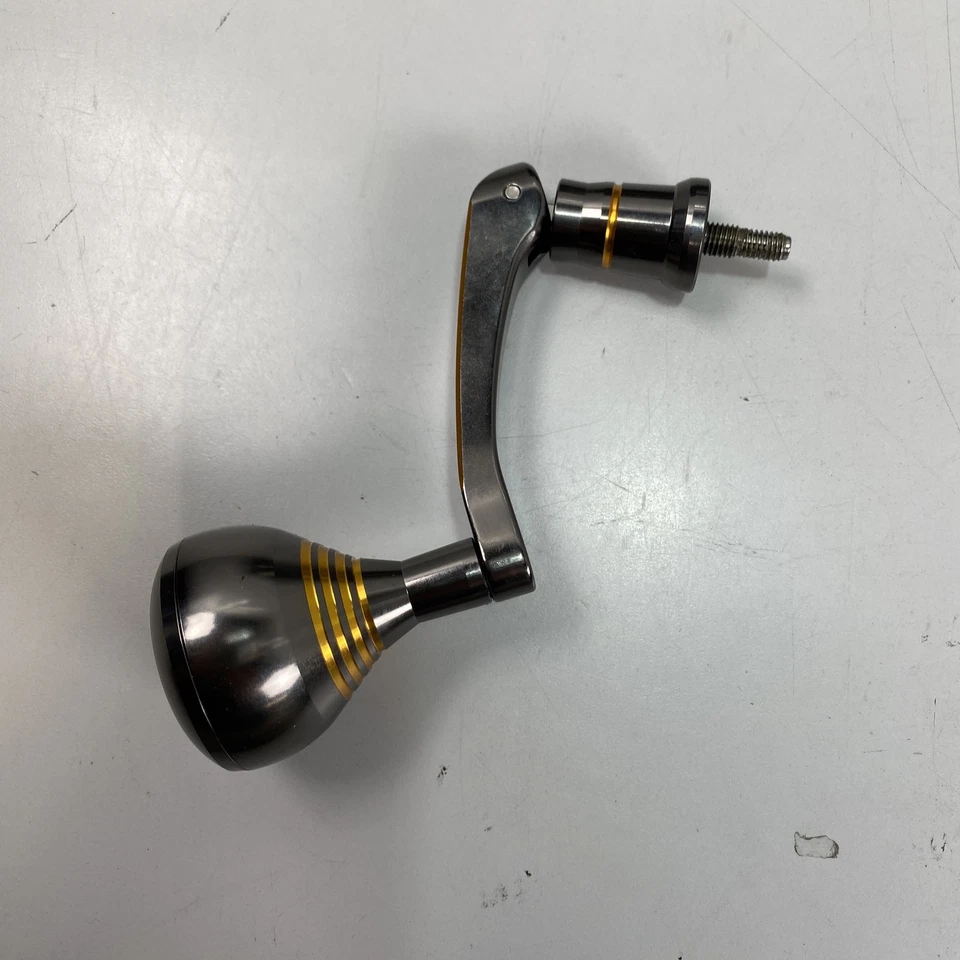 Carrete de pesca giratorio Penn Authority ATH5500 Foto 4 de 4