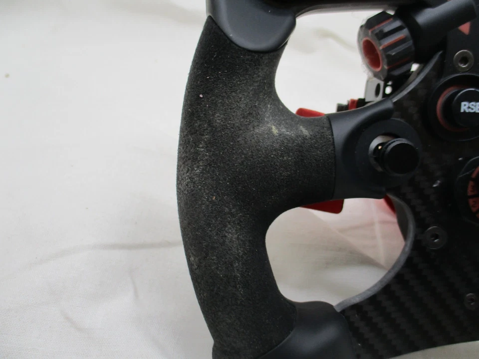Fanatec Clubsport Steering Wheel Formula 1 V2.5 X – Formel 1 Lenkrad - Xbox - Bild 3 von 4